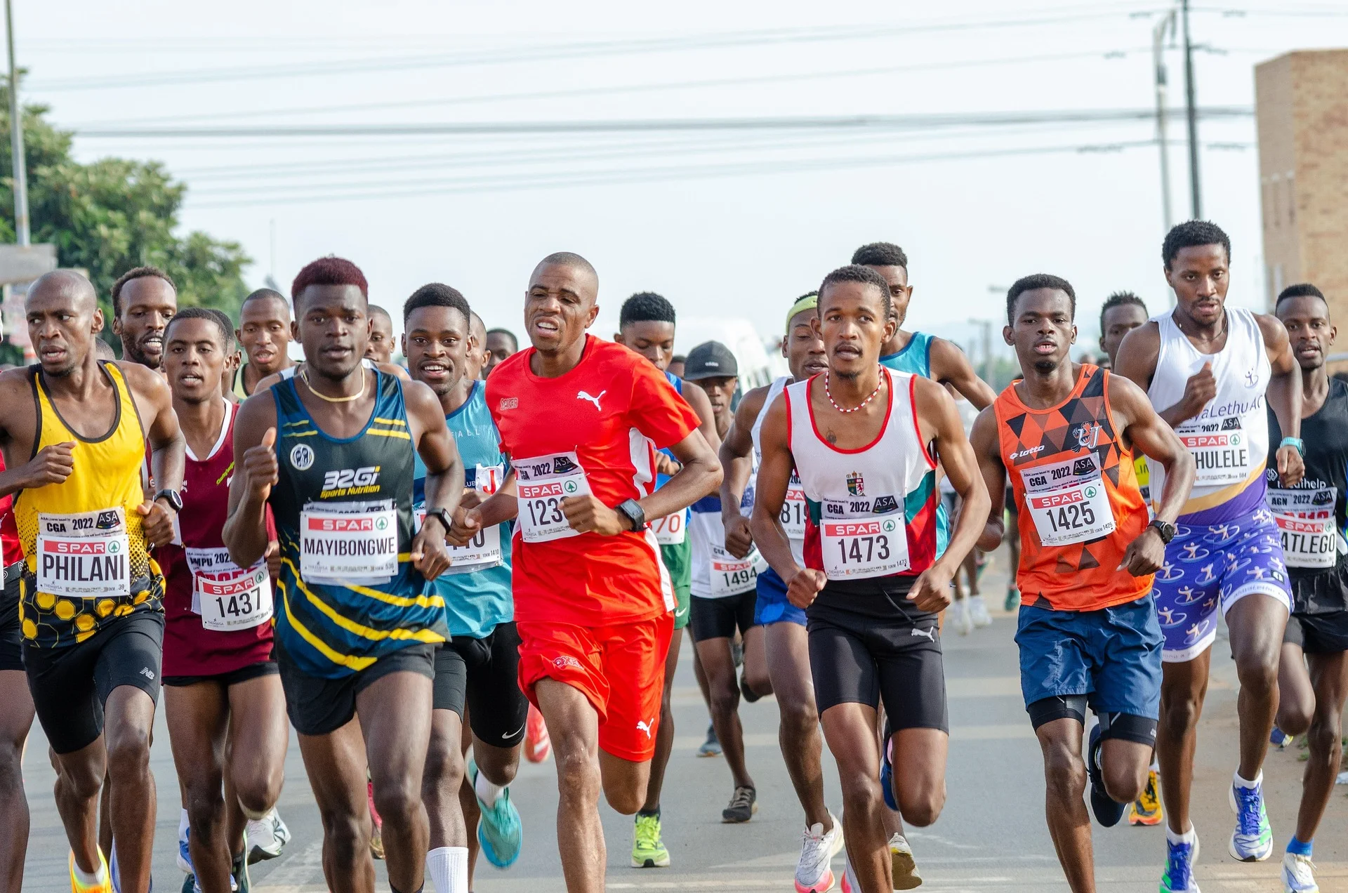 Préparer un marathon en été : avantages, dangers et conseils pour performer malgré la chaleur
