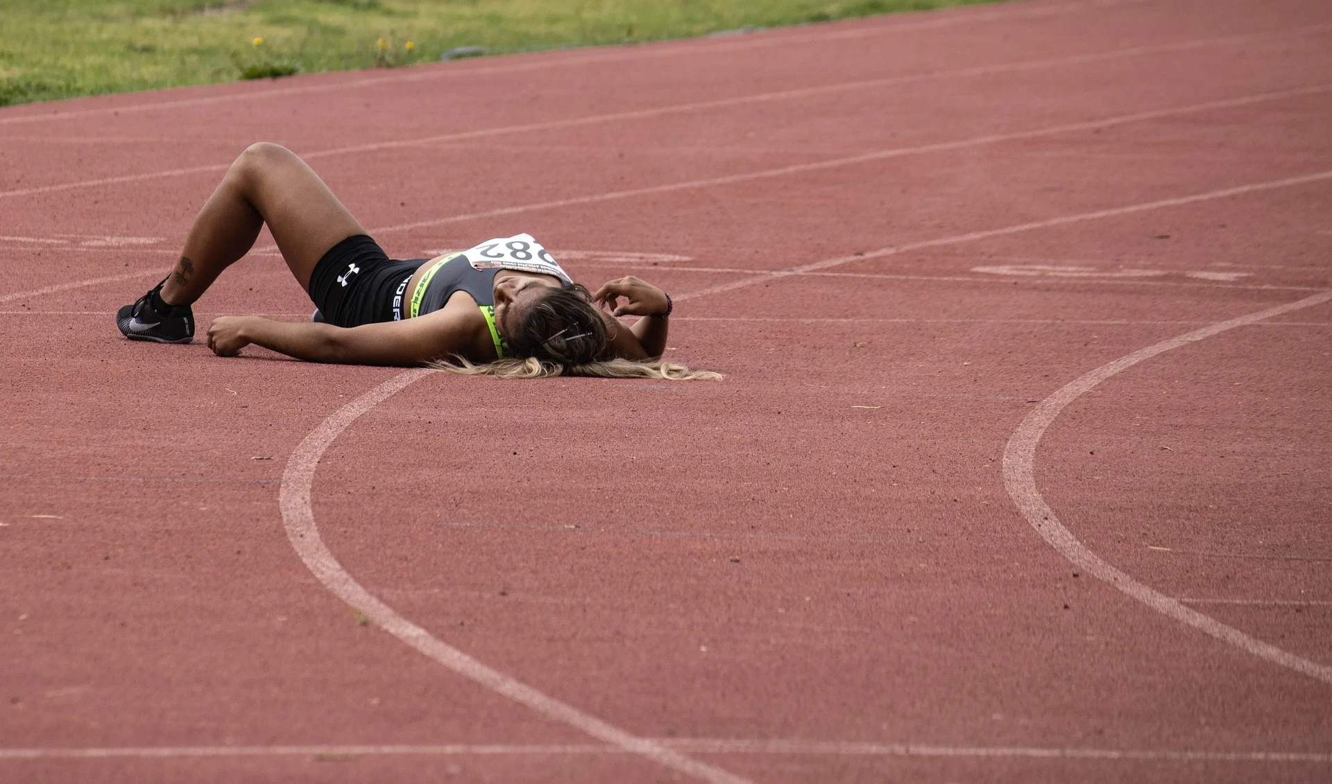 Pourquoi les stades se remplissent à nouveau ? Le retour spectaculaire de l’athlétisme en 2026